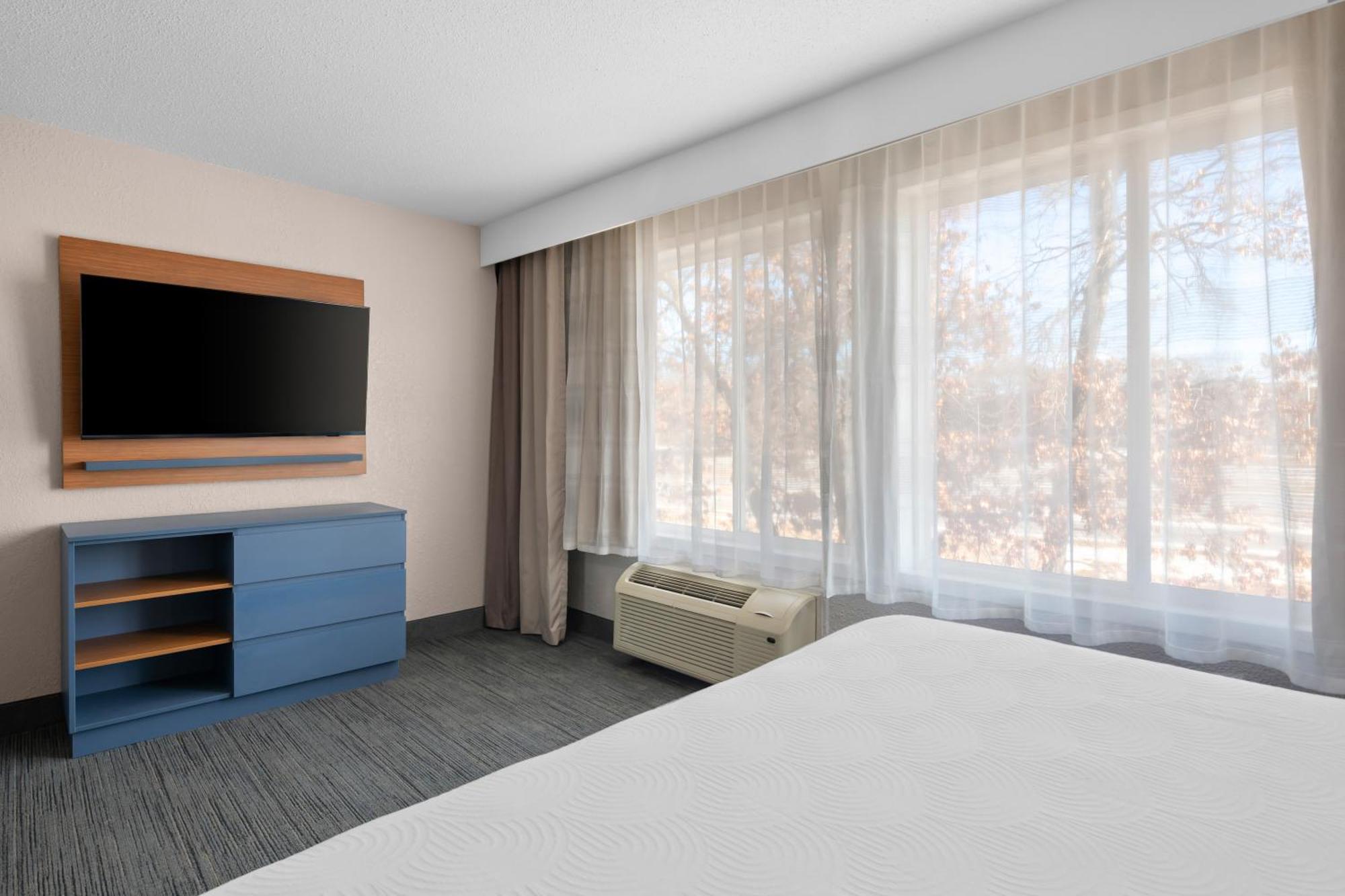 Country Inn & Suites By Radisson, Coon Rapids, Mn Dış mekan fotoğraf