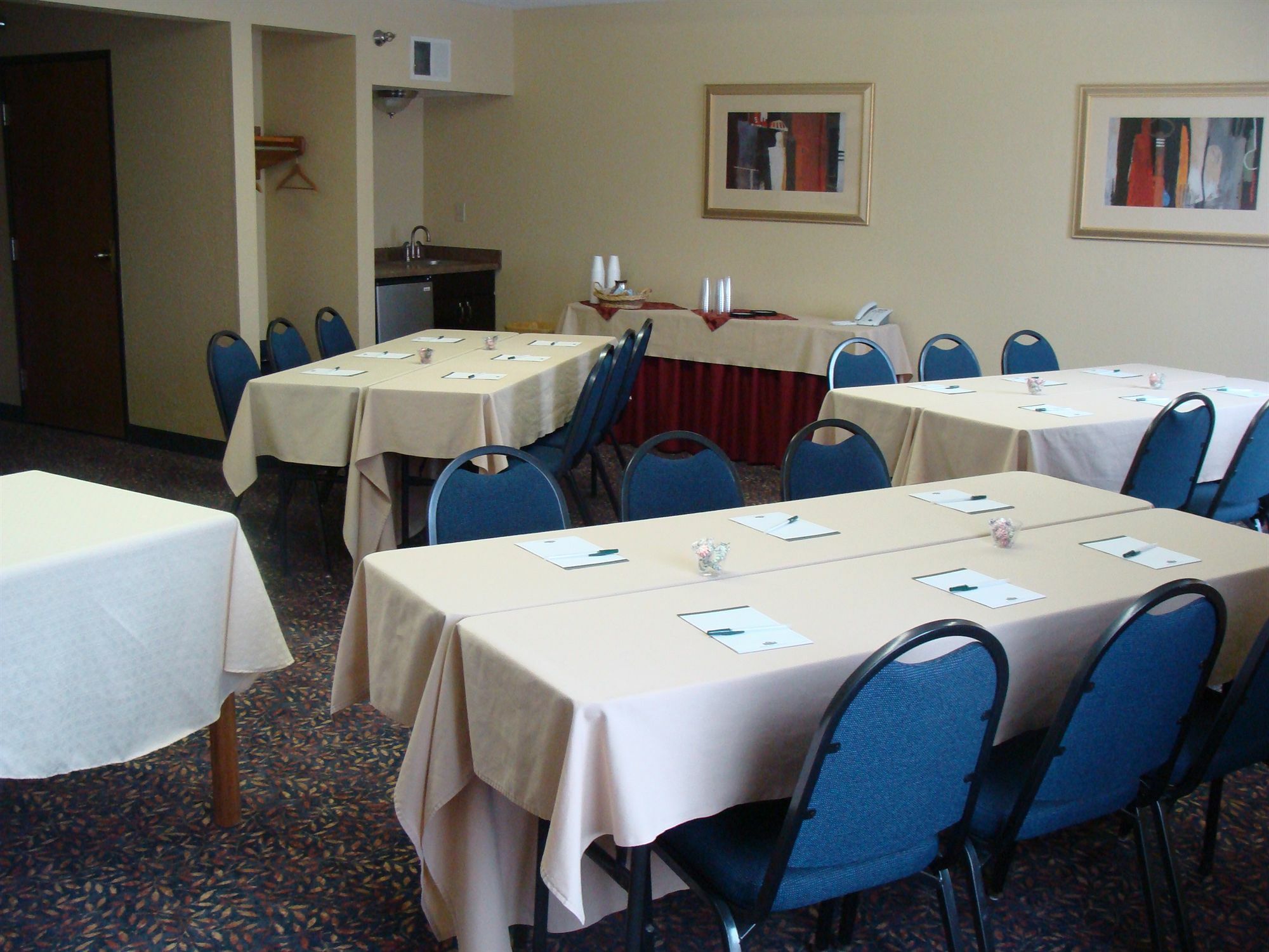 Country Inn & Suites By Radisson, Coon Rapids, Mn Konforlar fotoğraf